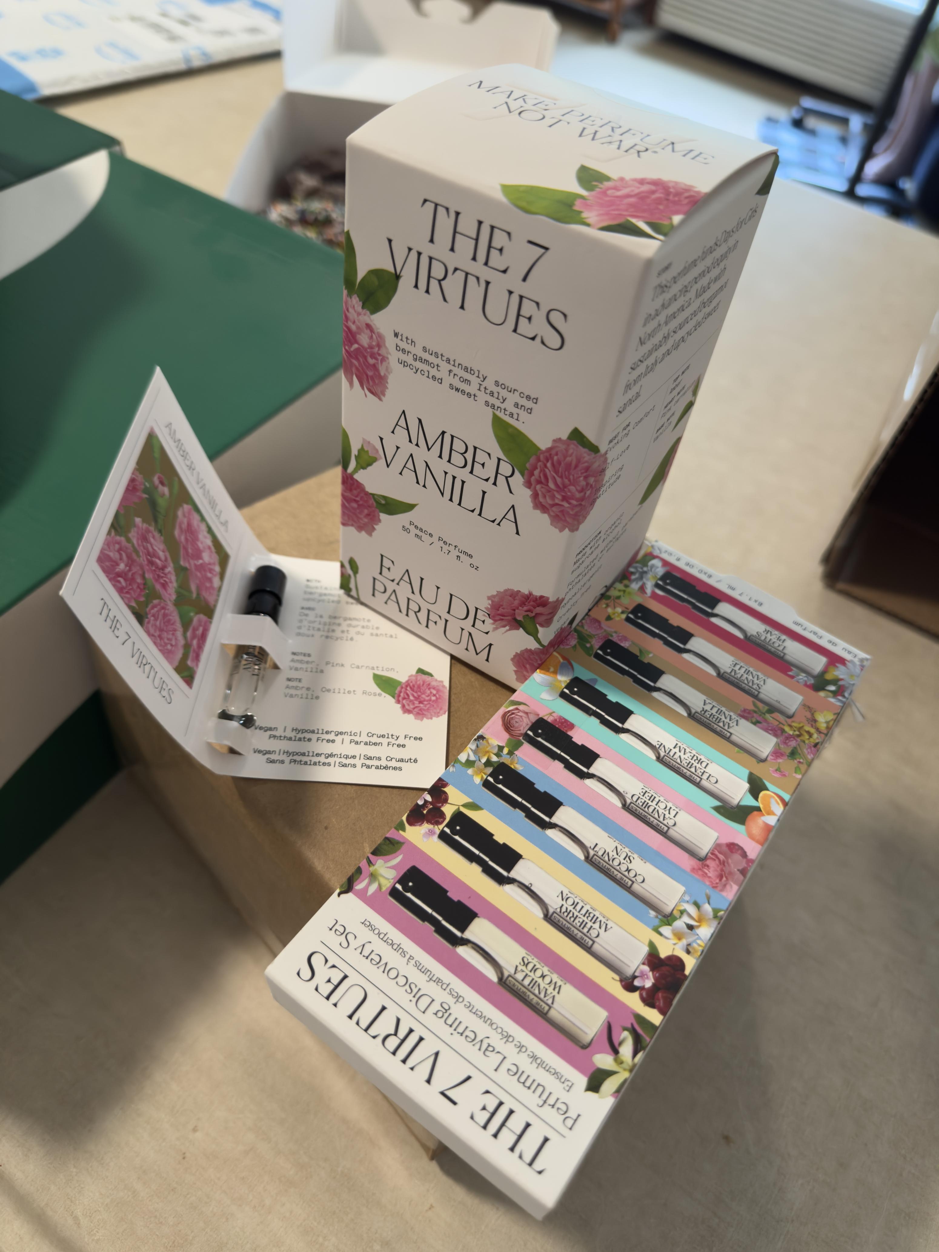 The 7 Virtues Discovery Set próbki perfum 8 zapachów