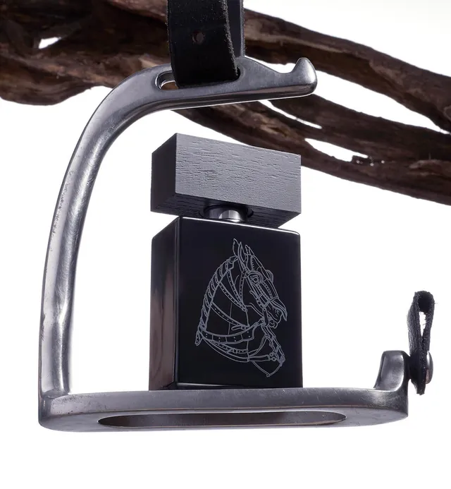 BeauFort London Iron Duke woda perfumowana próbka 2 ml oud