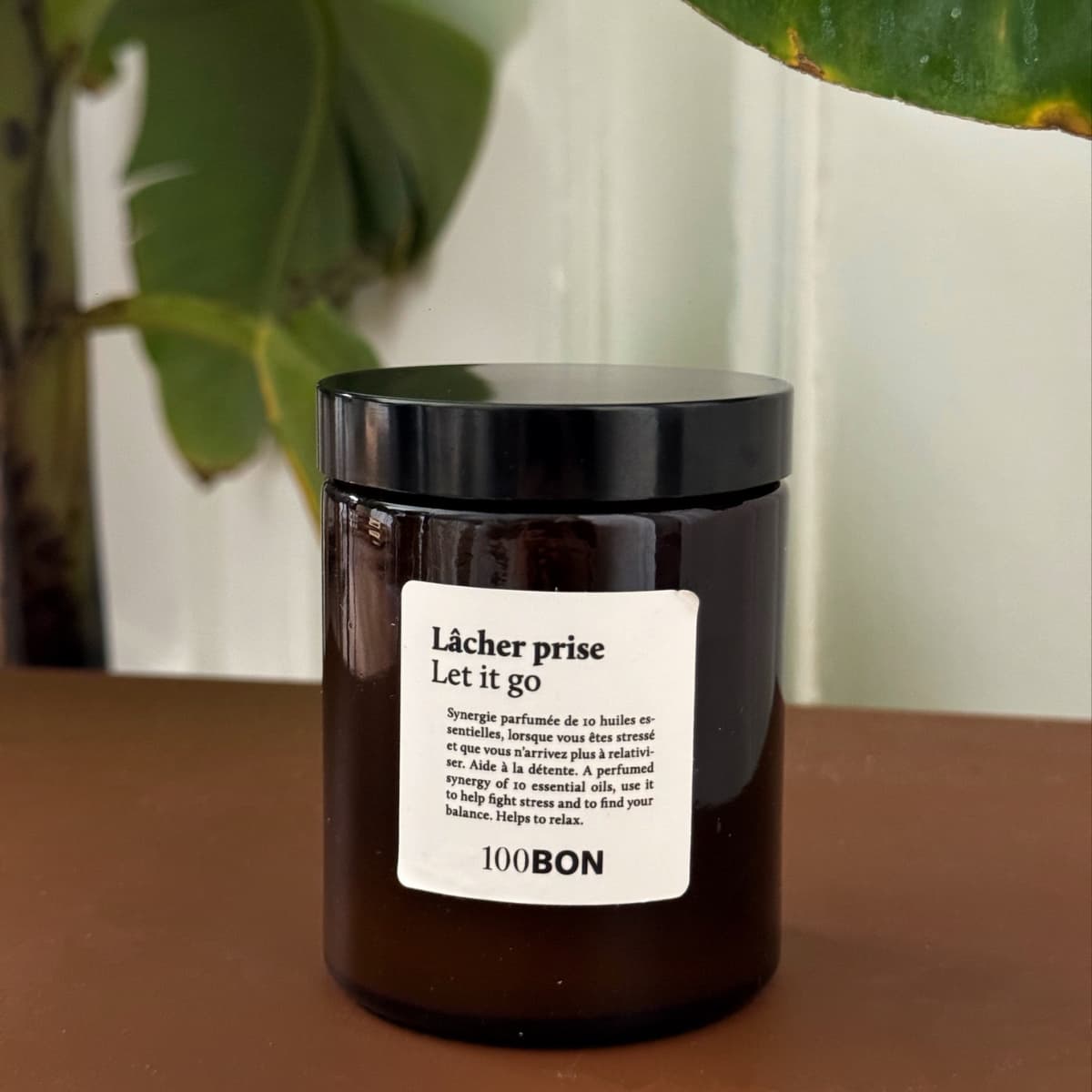 100BON Lacher Prise świeca 150 g relaksująca