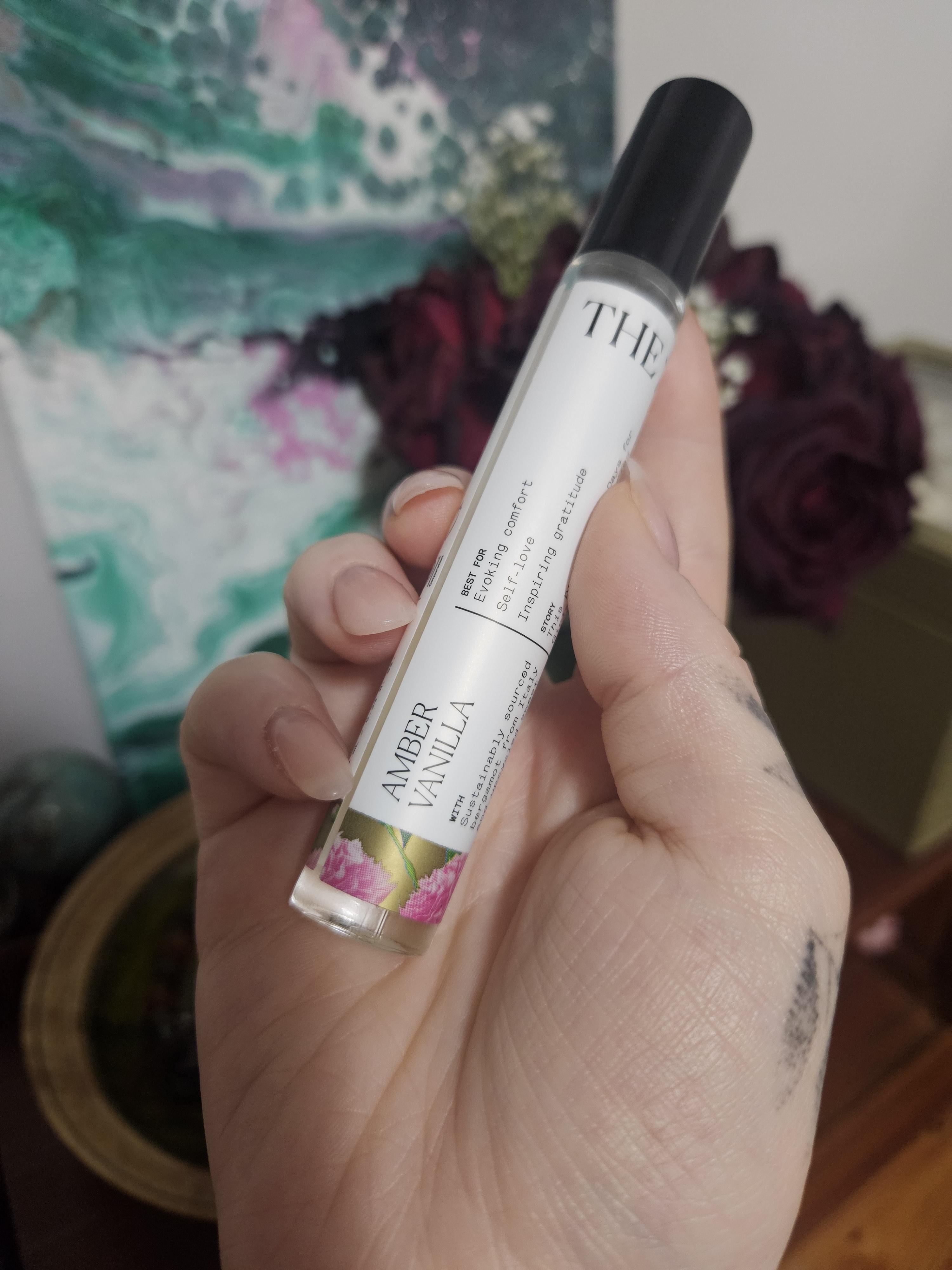 The 7 Virtues Amber Vanilla perfumy próbka 1,7 ml bursztynowe